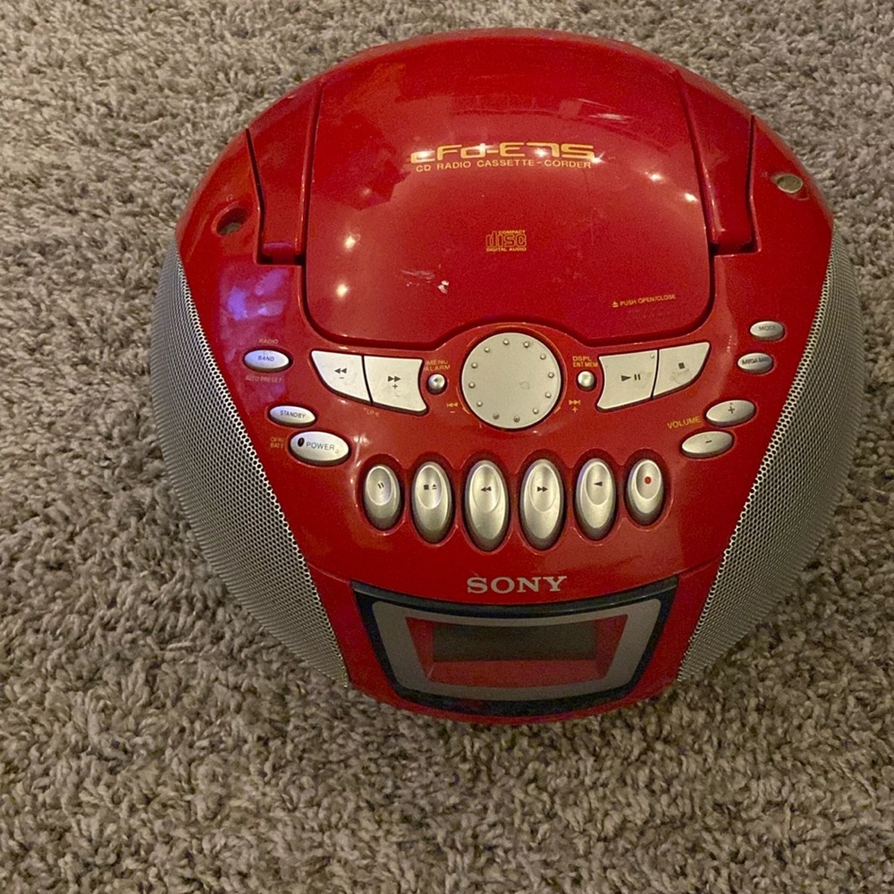 Sony 
cFd-E75
CD Radio Cassette- Corder